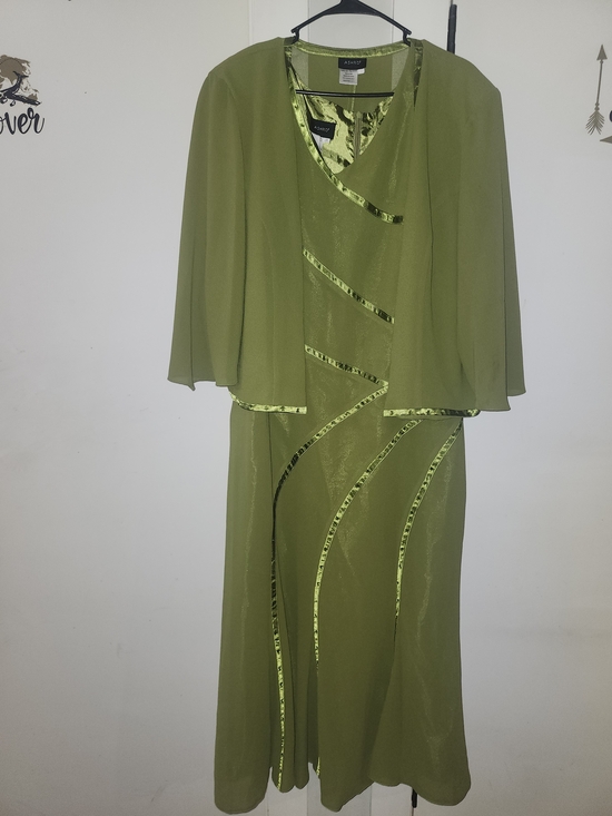 Ashro Dresses & Skirts - Astro Olive Green Two-Piece Evening Dress